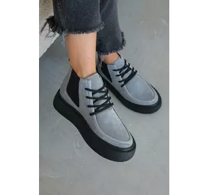 Стильні жіночі черевики на хутрі