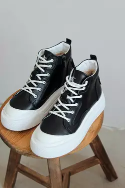 Жіночі шкіряні кросівки демісезон Жіночі шкіряні кросівки демісезон