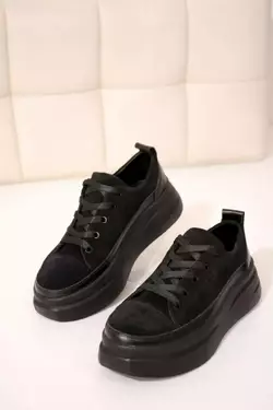 Жіночі шкіряні кросівки Жіночі шкіряні кросівки