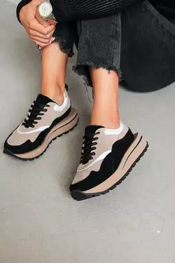 Жіночі шкіряні кросівки Жіночі шкіряні кросівки